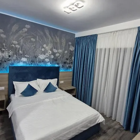 Wezen Hotel 3*