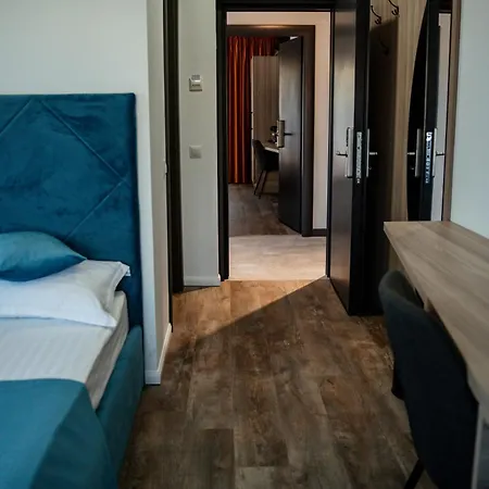 Hotel Wezen 3*